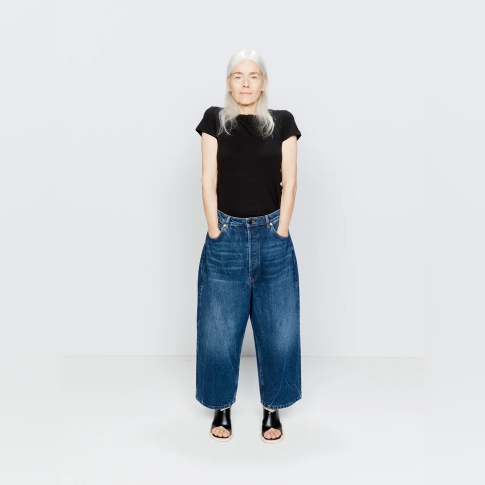RAEY Crop drop organic-cotton low-rise baggy jeans